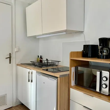 Elisa Contemporain Au Coeur De La * Rouen