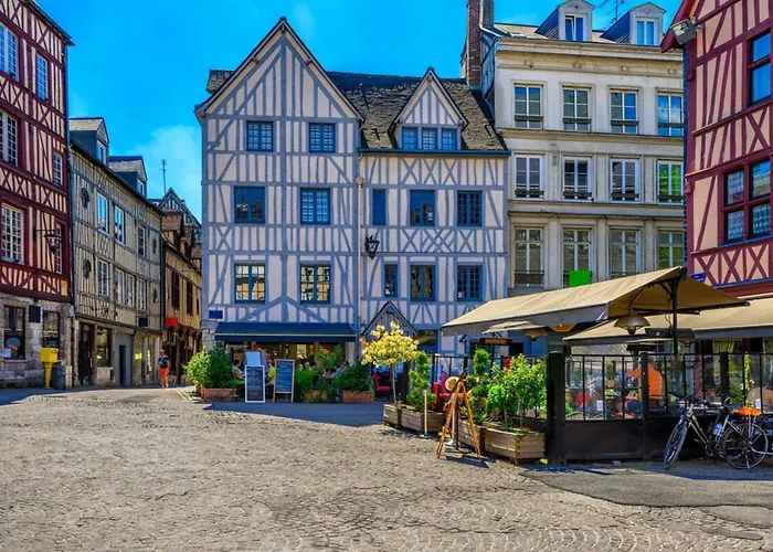 Elisa Contemporain Au Coeur De La * Rouen